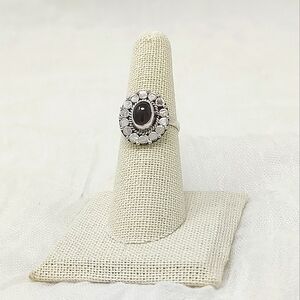 Size 6 deep purple/amethyst color stone and sterling silver ring 925